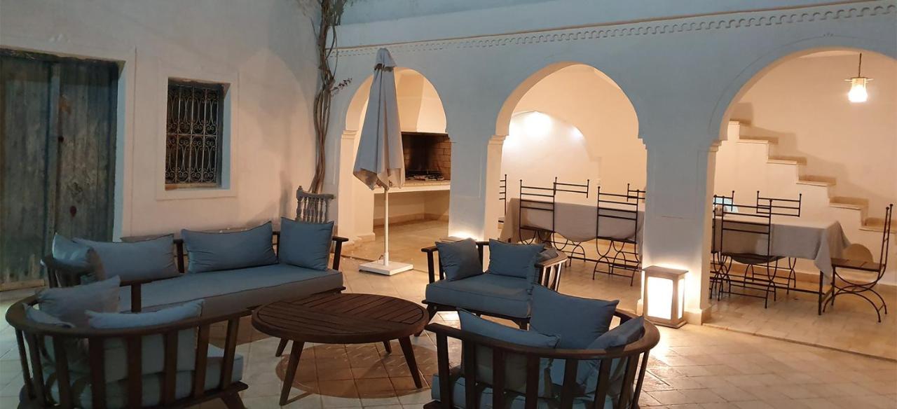 Bed and Breakfast Dar Ennour à Houmt Souk  Extérieur photo