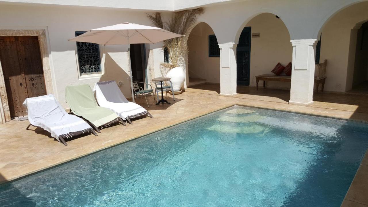 Bed and Breakfast Dar Ennour à Houmt Souk  Extérieur photo